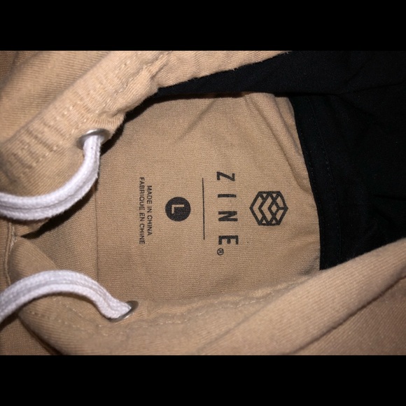 Pullover - Picture 2 of 2